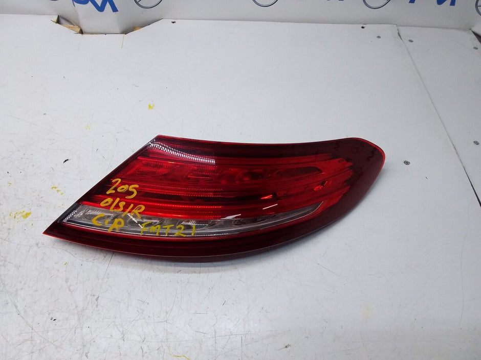 2016 MERCEDES  C CLASS W205 REAR DRIVER SIDE O/S LED LIGHT A2059066400 FMT21