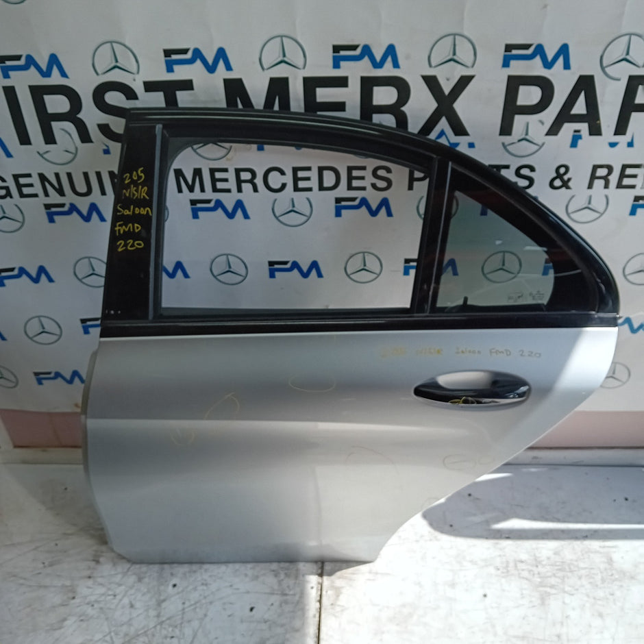 MERCEDES C-CLASS W205 SLN PASSENGER REAR DOOR NSR SILVER 2014 ON COMPLETE FMD220
