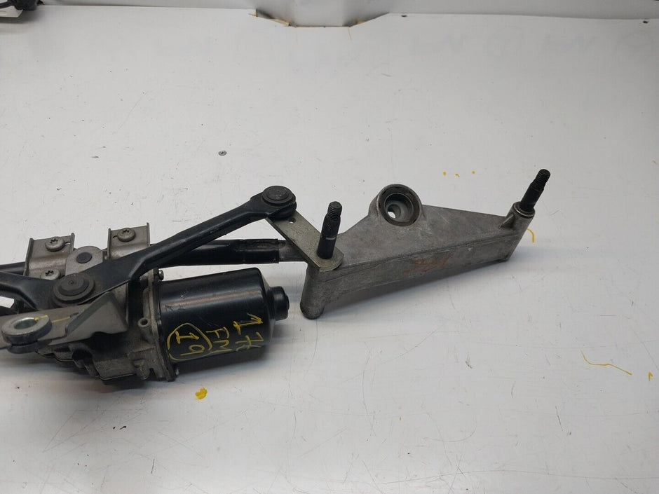 MERCEDES-BENZ A CLA GLA 2015-2018 Wiper Motor Front & Linkage A1769061900FM00227