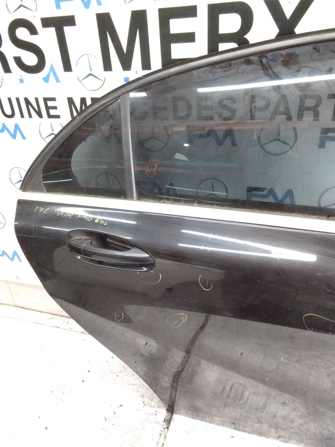 MERCEDES A-CLS W176  DRIVER REAR  DOOR OSR  2012-18 BLACK COMPLETE FMD600