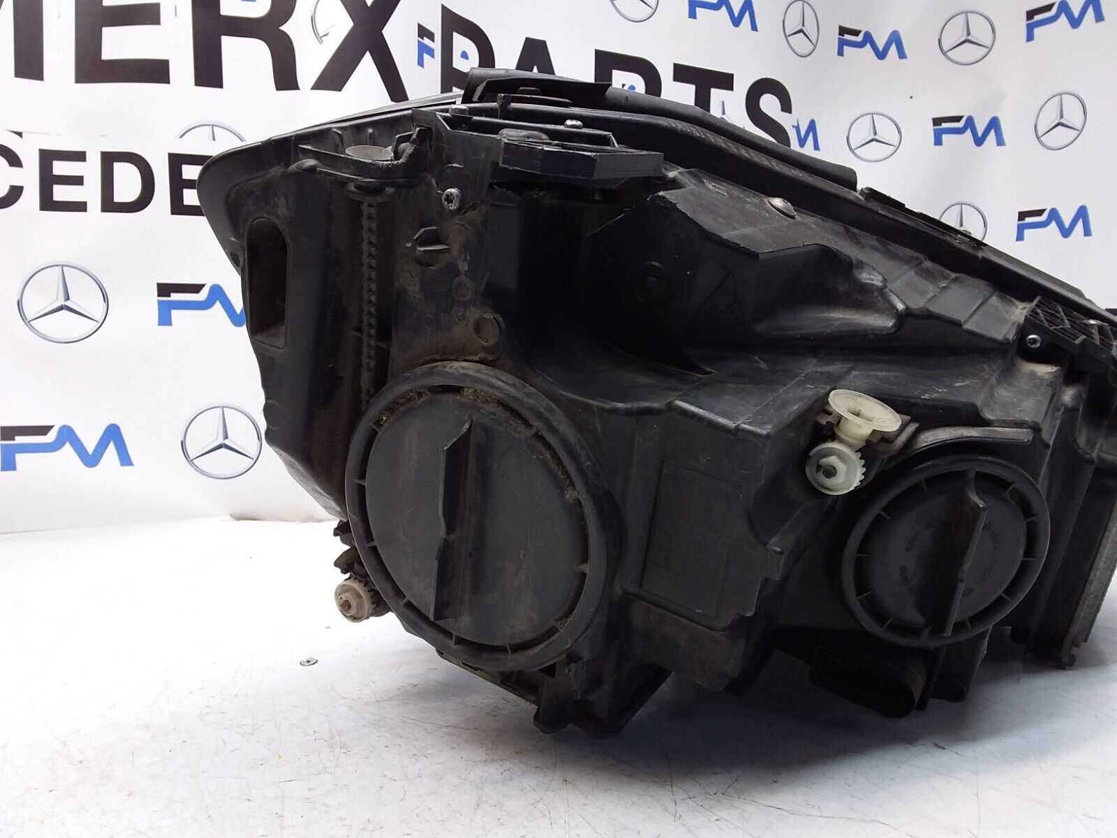 2012 MERCEDES A-CLASS W176 HEADLIGHT PASSENGER NS A1768204461 FMH112 