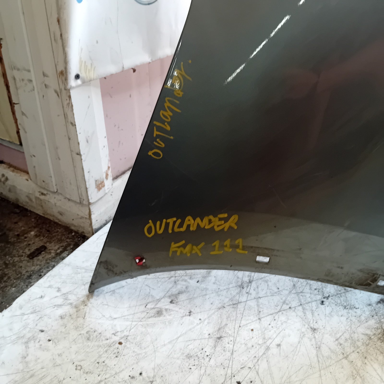 MITSUBISHI OUTLANDER MK3 REAR BUMPER GREY 2013 FMX111