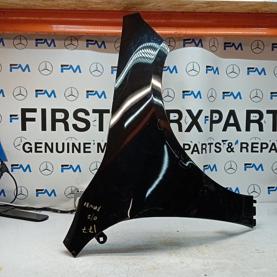 MERCEDES  A-CLASS W177 OS RIGHT DRIVER SIDE WINGS FMW33