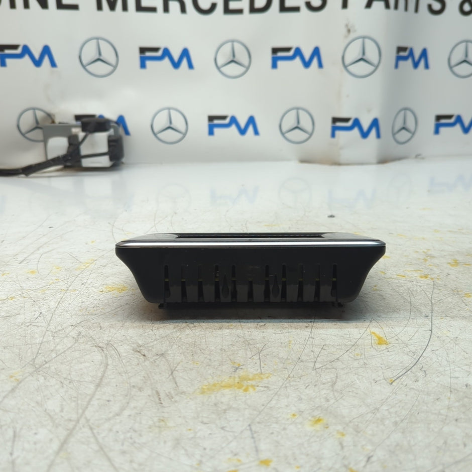 MERCEDES BENZ B-CLASS W246 DISPLAY SCREEN A2469001206  2012-2019 ON FM001364