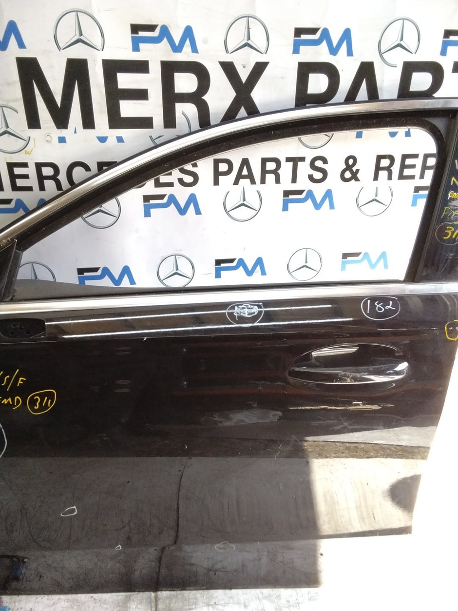MERCEDES A-CLASS W177  PASSENGER FRONT DOOR NSF BLACK 2018-2023 COMPLETE FMD311