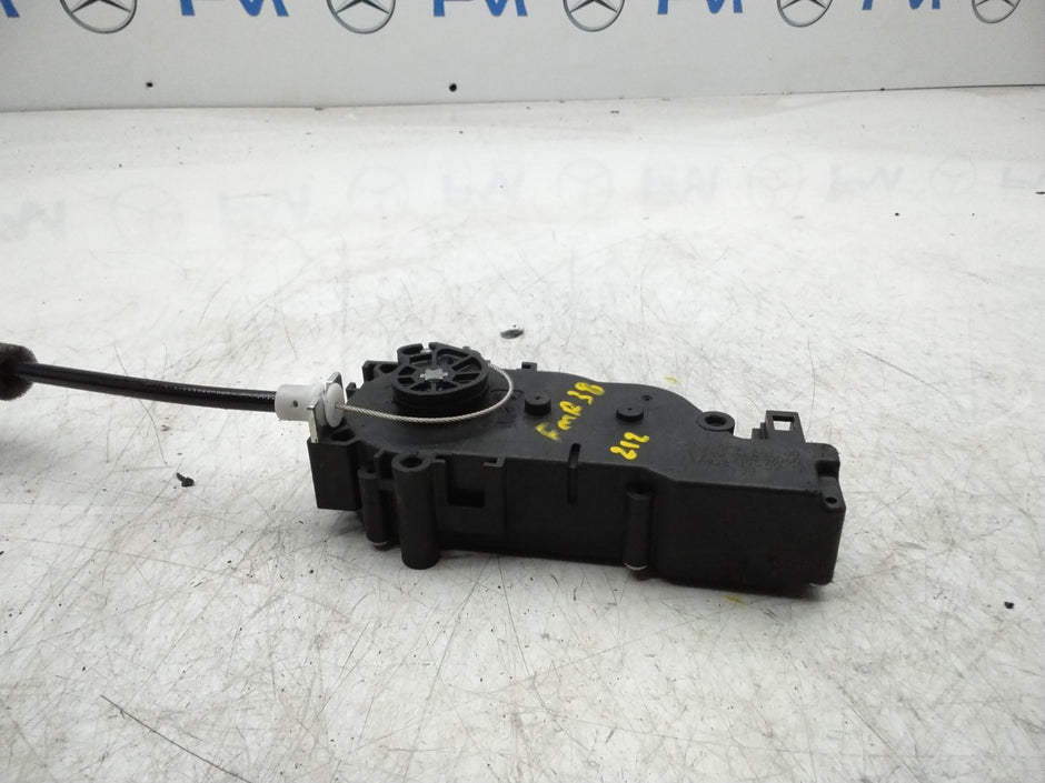 MERCEDES MERCEDES E-CLASS W212 REAR TAILGATE LOCK ACTUATOR  A2047500060 FMR38