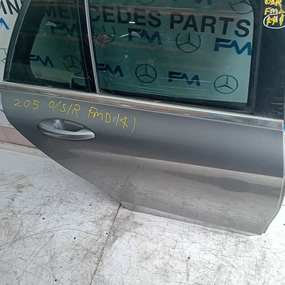 MERCEDES ESTATE C-CLASS W205 DRIVER REAR DOOR O/S/R GREY COMPLETE 2014-22 FMD141