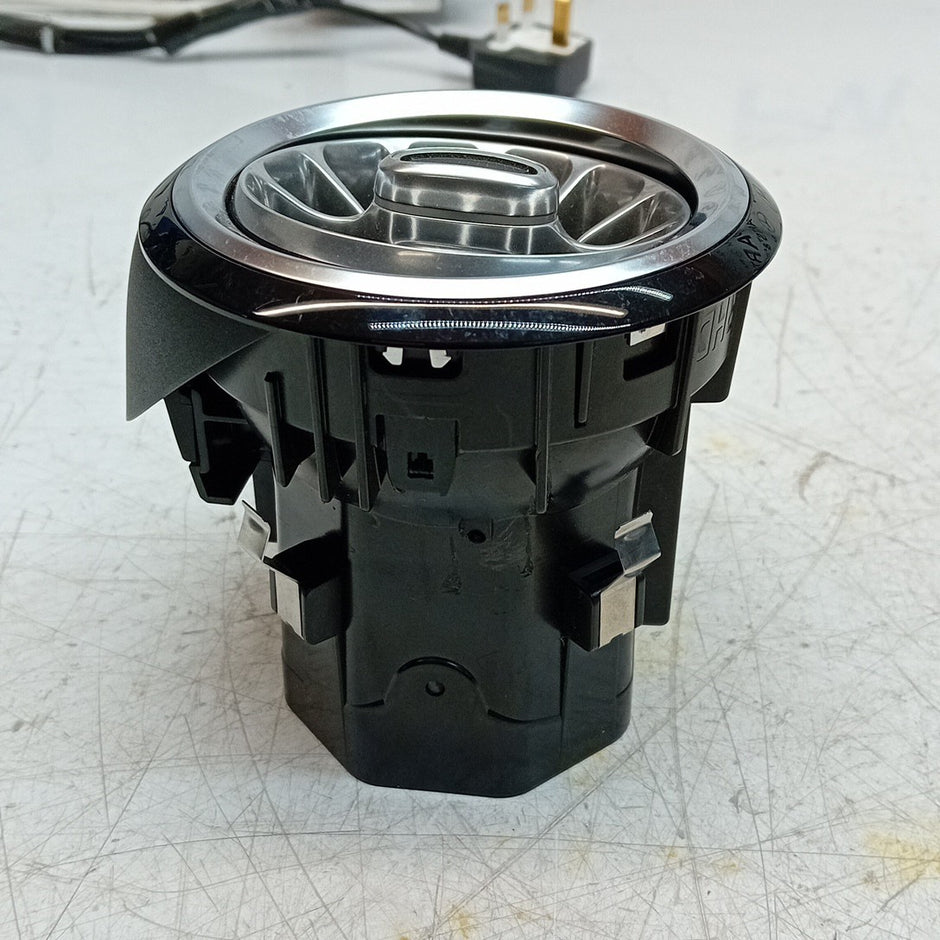 MERCEDES BENZ A-CLASS W177 DASHBOARD AIR VENT 2018 ON A1778308700 FM001521