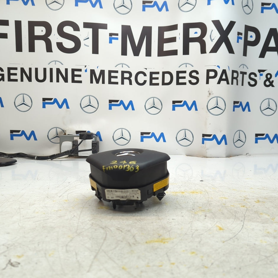 MERCEDES B-CLASS W246 STEERING WHEEL AIRBAG DRIVER OS RIGHT Q02 FM001363