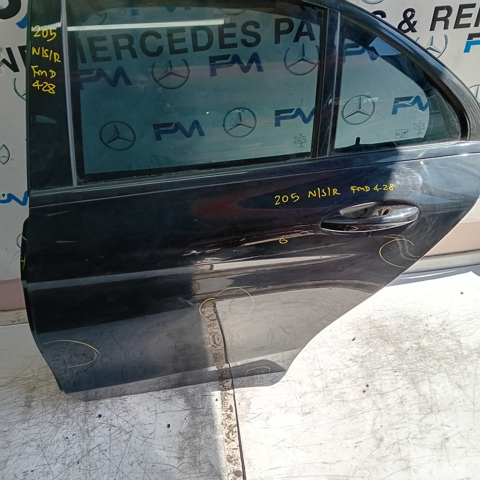 MERCEDES C-CLASS W205 SLN PASSENGER REAR DOOR NSR BLACK 2014 ON COMPLETE FMD428