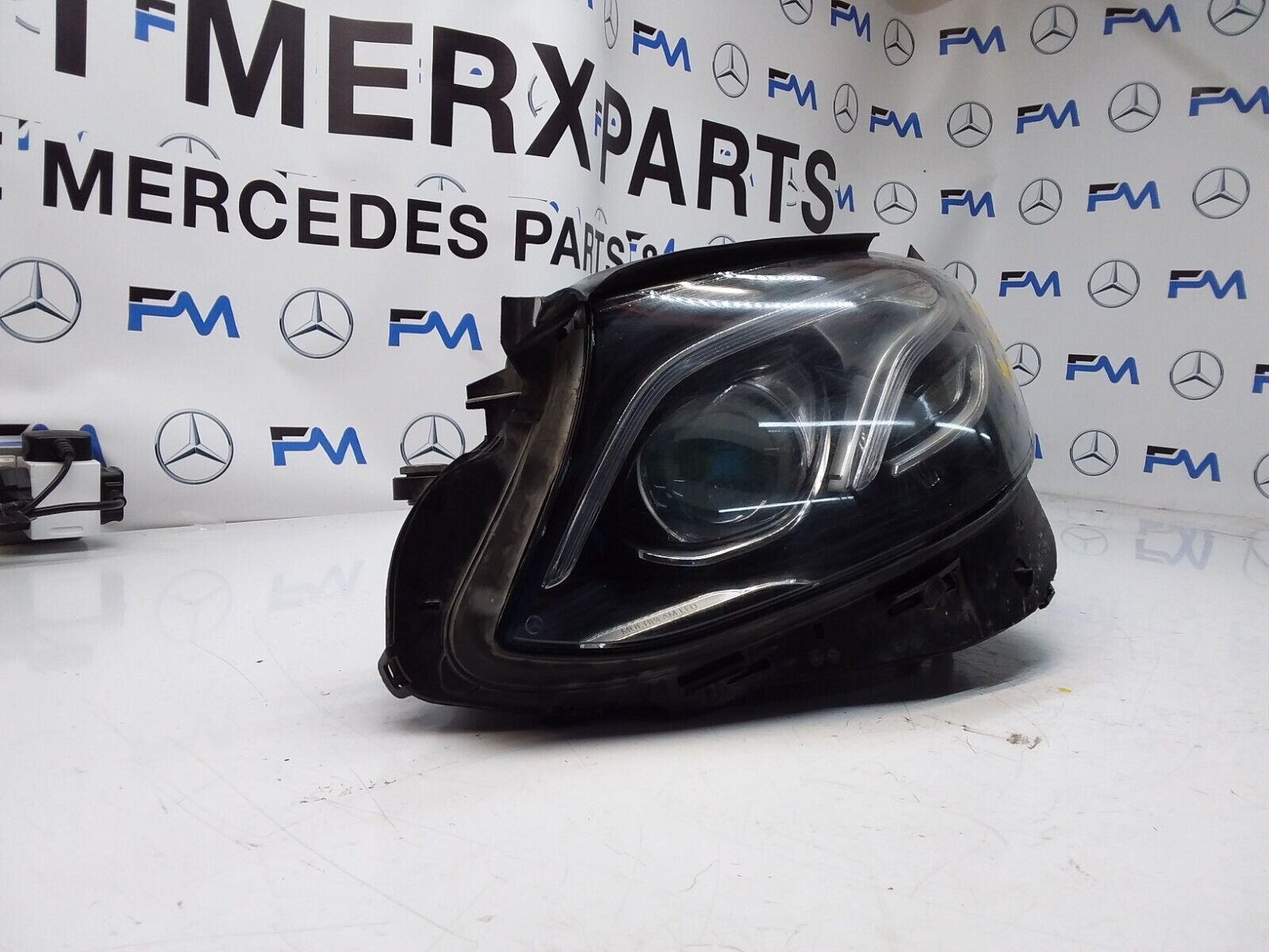 2018 MERCEDES E-CLASS W213 N/S Passenger Side Front Headlight A2139067506 FMH27