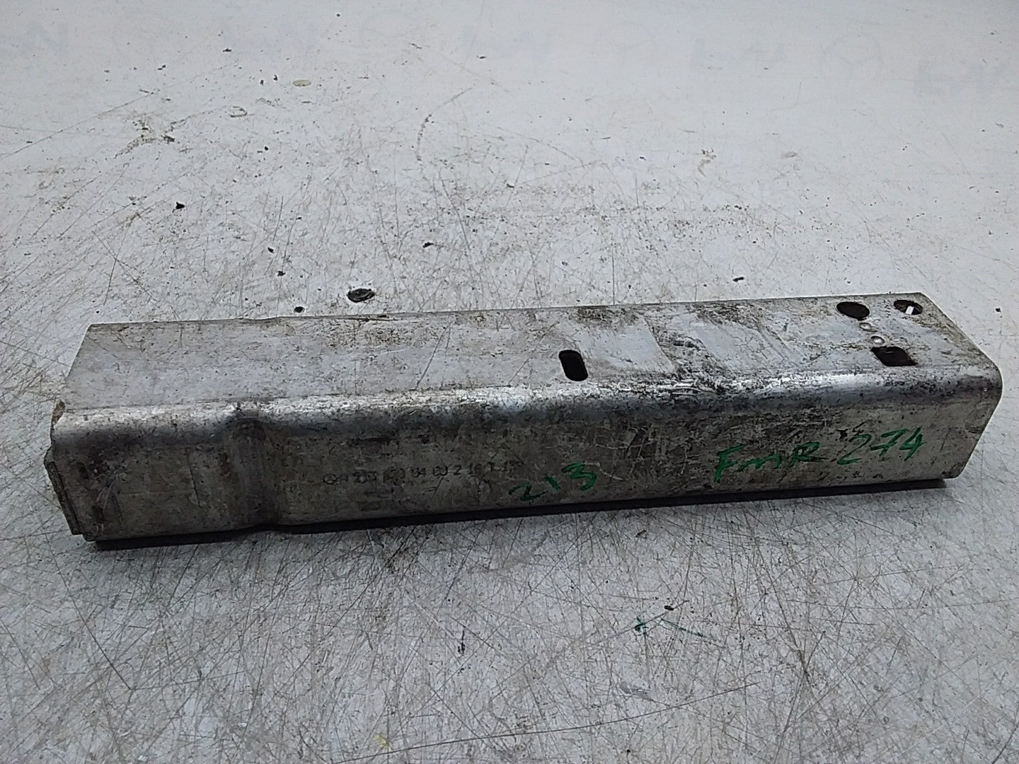 MERCEDES E-CLASS W213 LOWER BUMPER ABSORBER A2136200400 FMR274