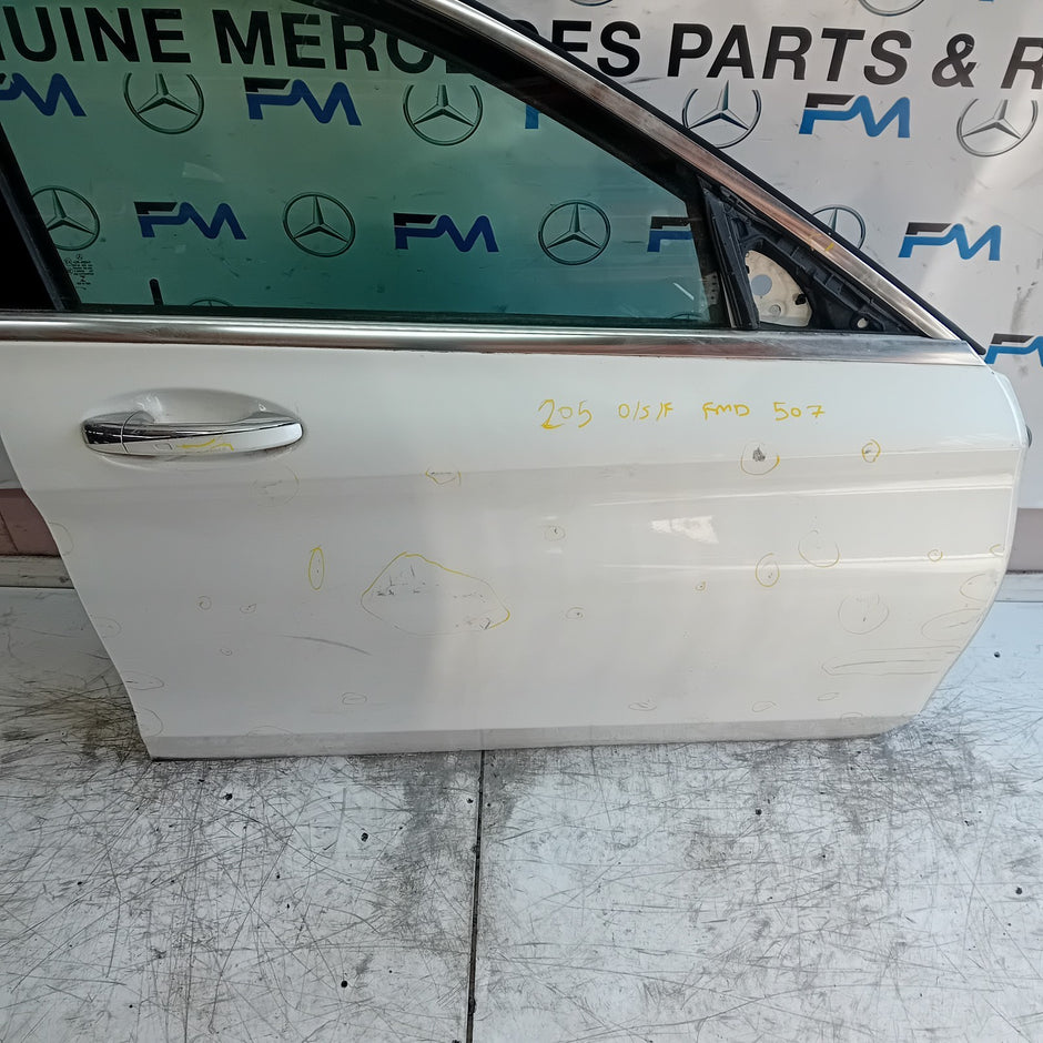 MERCEDES BENZ C-CLASS W205 DRIVER FRONT DOOR OSF 2014 WHITE  FMD507