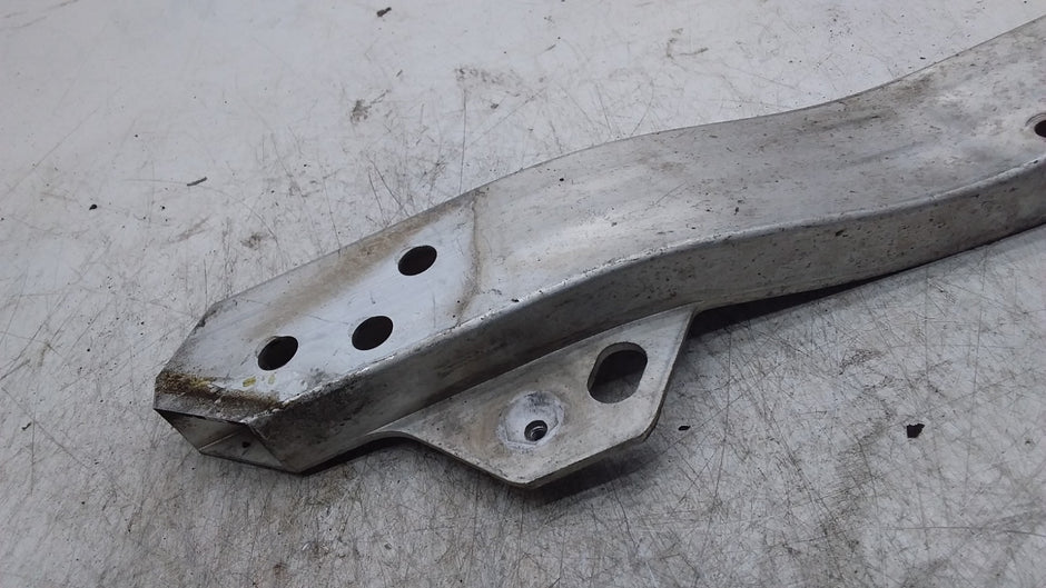 MERCEDES BENZ GLC X253 RADIATOR SUPPORT BRACKET RIGHT FMR416