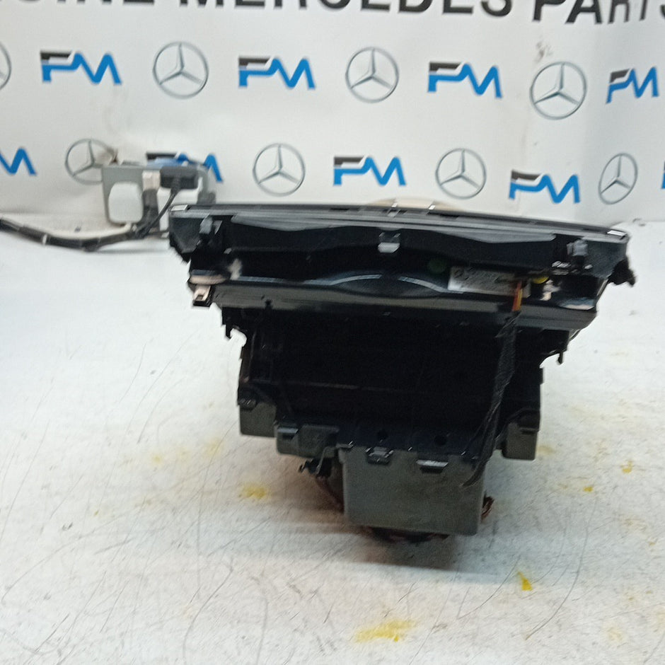  MERCEDES E-CLASS W213 CLIMATE & CENTRE CONSOLE A2138100815  COMPLETE FM001314