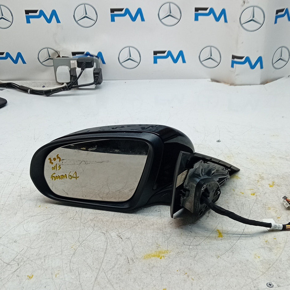 MERCEDES C-CLASS W205 PASSENGER  WING MIRROR NSF BLACK 2014 PL A2058101916 FMM64