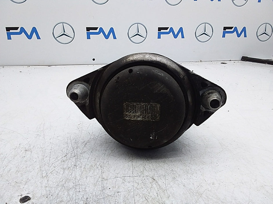MERCEDES BENZ  E-CLASS  W212  ENGINE MOUNT LEFT NS A2122404117 FMR350