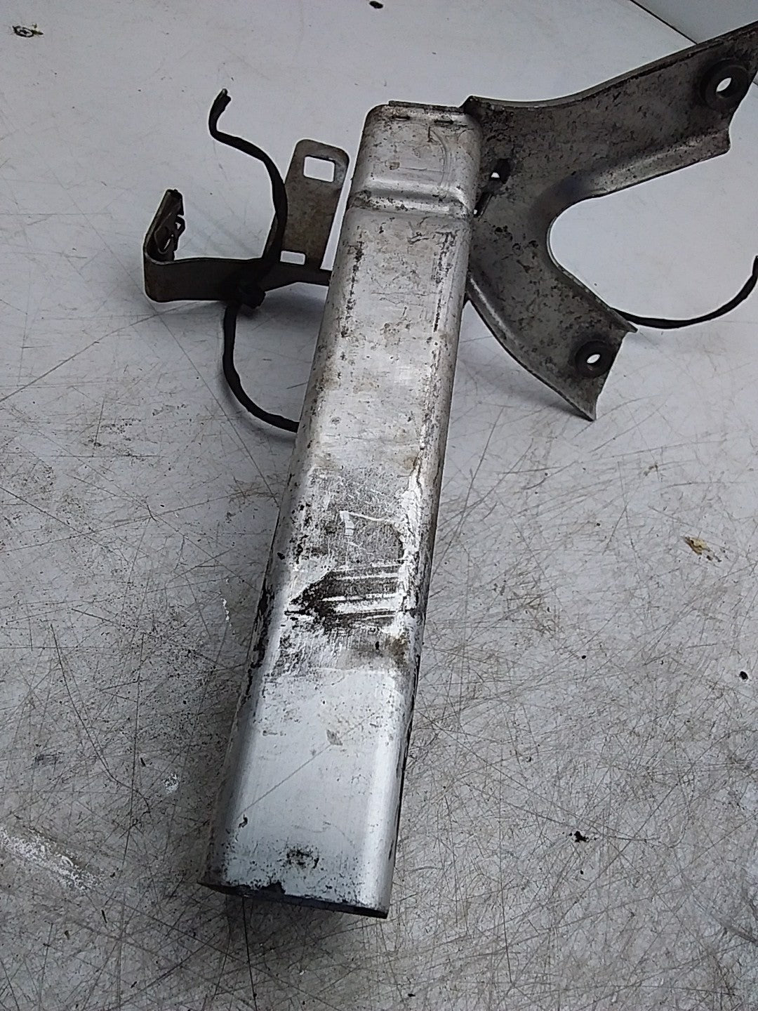 MERCEDES E-CLS W213 FRONT SUBFRAME LOWER EXTENSION A2136200400 FMR247