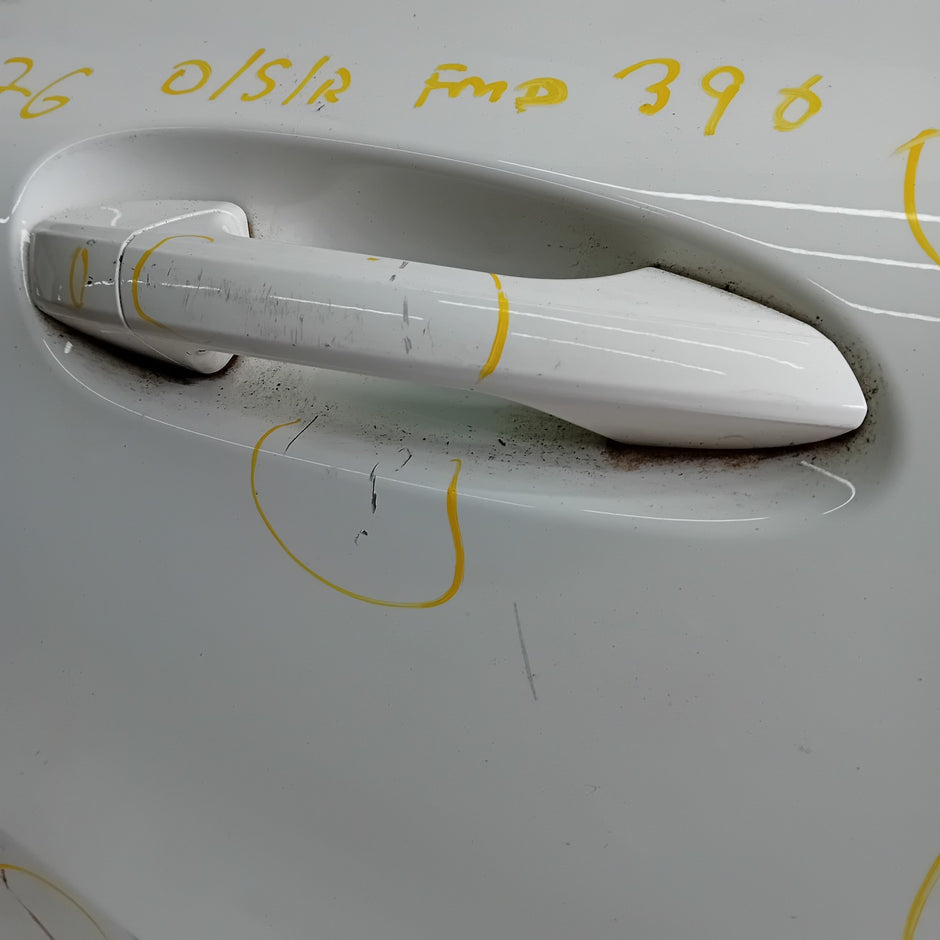 MEECEDS A-CLASS W176 DRIVER REAR DOOR OSR WHITE 2012-18 COMPLETE FMD396