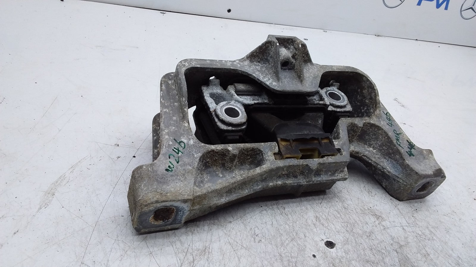MERCEDES BENZ B-CLASS W246 ENGINE MOUNT RIGHT SIDE DIESEL  FMR446