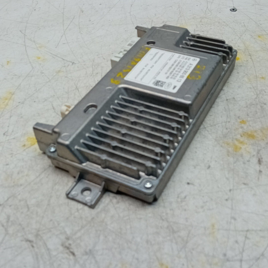 MERCEDES C-CLASS W213 BLUETOOTH PARKING CONTROL MODULE 2016 A2139006513 FM001328