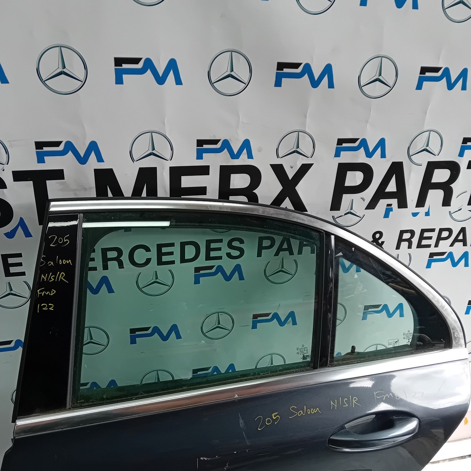 MERCEDES BENZ C-CLASS W205 PASSENGER SIDE REAR DOOR N/S/R GREY FMD122