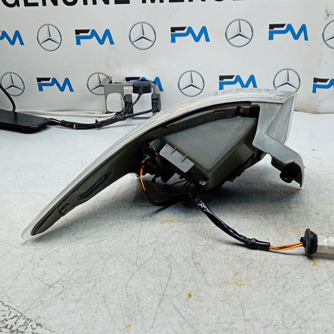 MITSUBISHI OUTLANDER MK3 DRIVER REAR OUTER TAIL LIGHT OSR 2014 FMT317