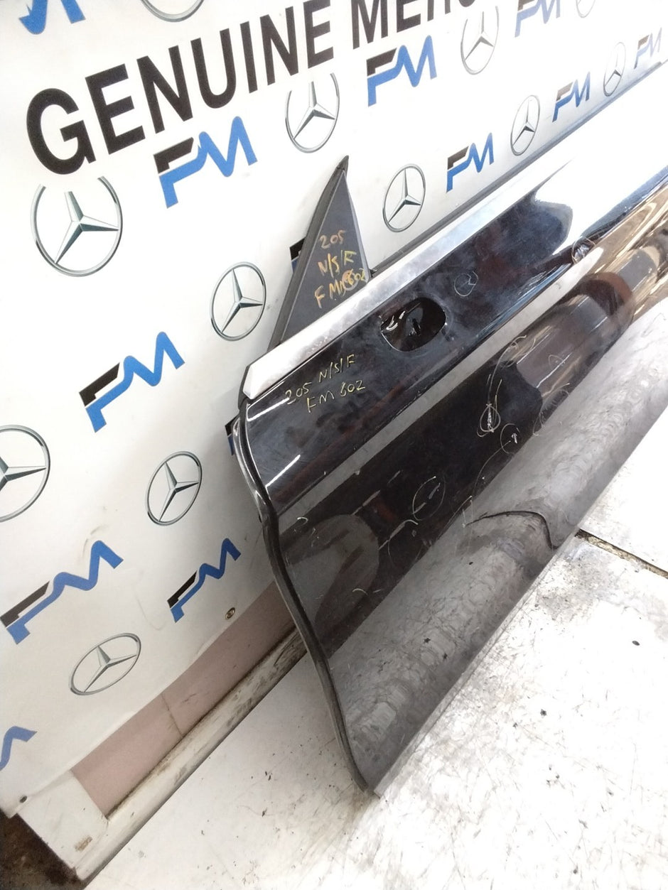 MERCEDES BENZ  C-CLASS W205 PASSENGER FRONT DOOR NSF BLACK 2014-21  FMD602