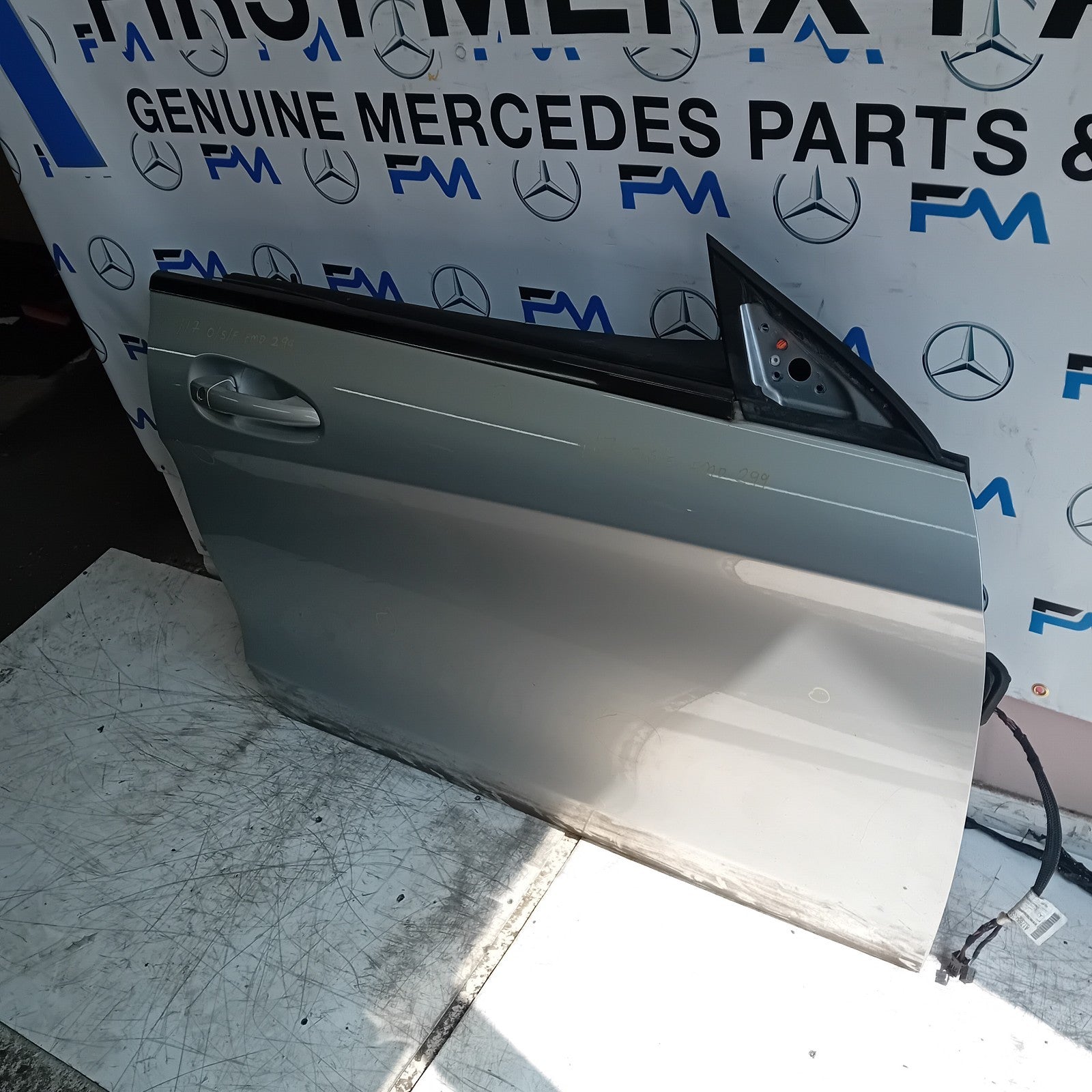 MERCEDES BENZ CLA W117 DRIVER FRONT DOOR OSF SILVER 2013-19 COMPLETE FMD299