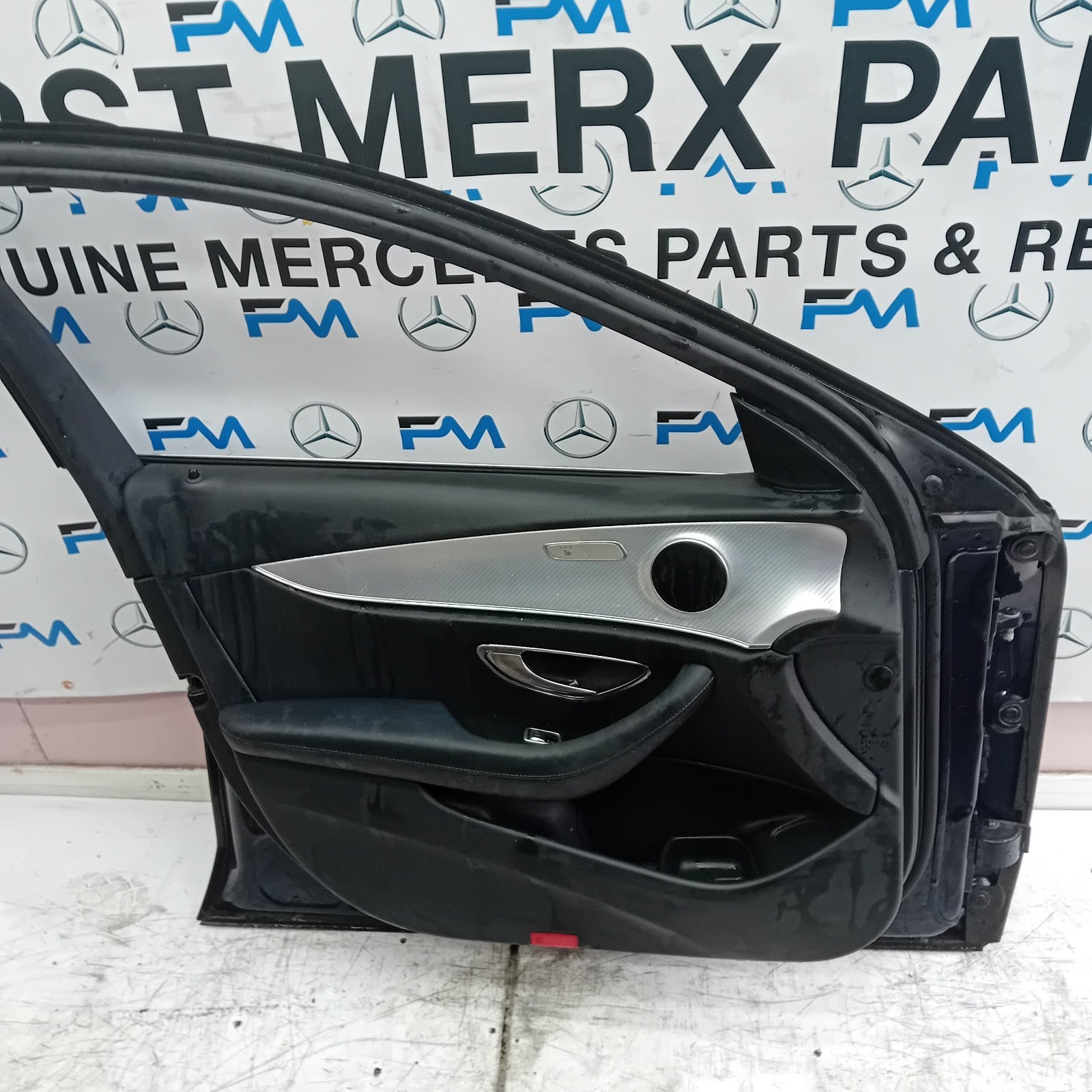 MERCEDES E-CLASS W213 PASSENGER SIDE FRONT DOOR N/S/F BLUE COMPLETE FMD137