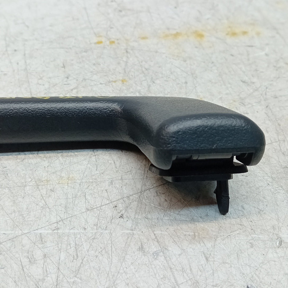 MITSUBISHI OUTLANDER MK3 LEFT OR RIGHT ROOF HANDLE BLACK FM001629