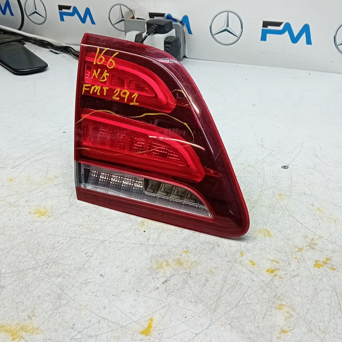 MERCEDES GLS W166 PASSENGER LEFT  REAR TAIL LIGHT A1669066101 2017 FMT291