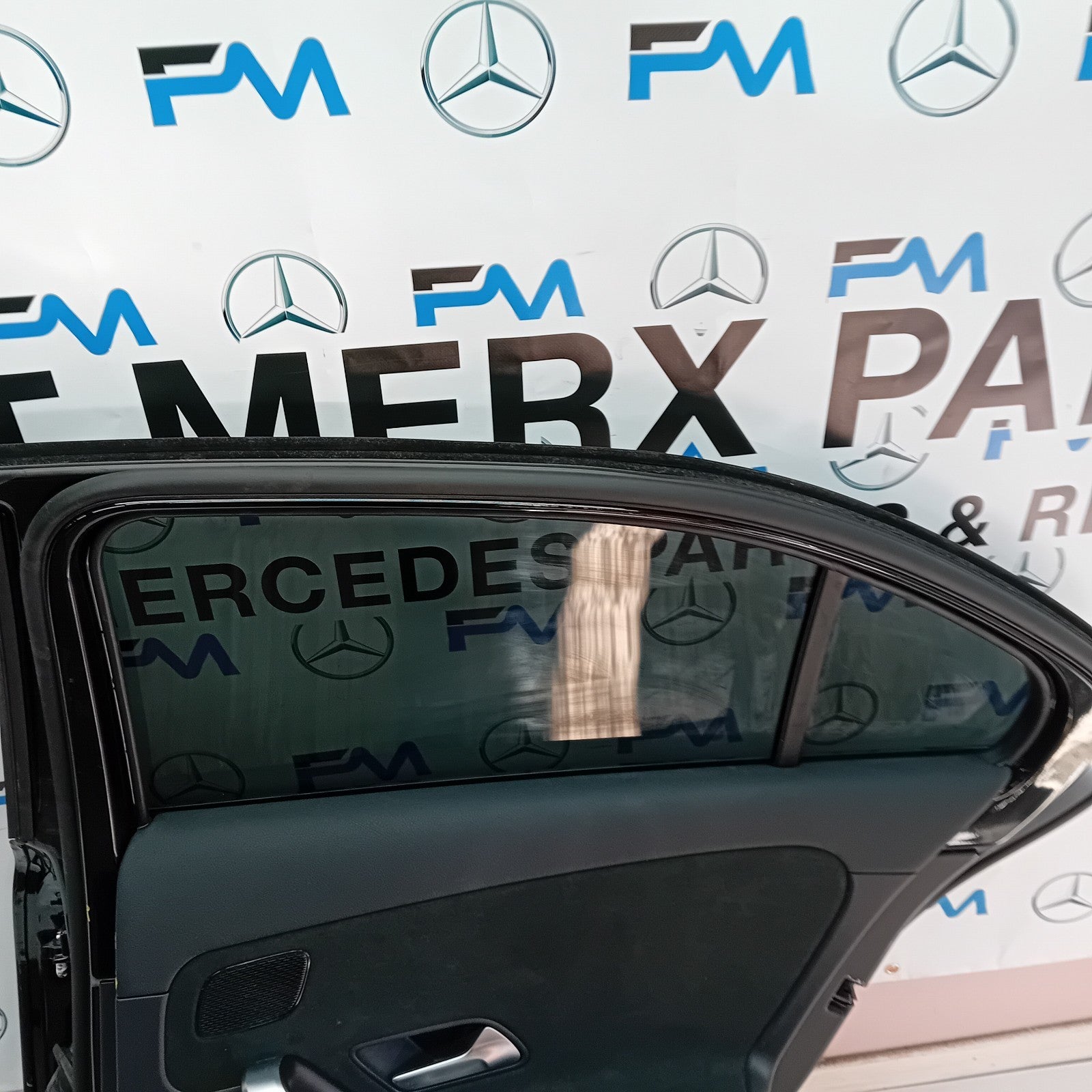 MERCEDES BENZ A CLASS SALOON W177 DRIVER SIDE REAR DOOR ( OFF REAR ) FMD18