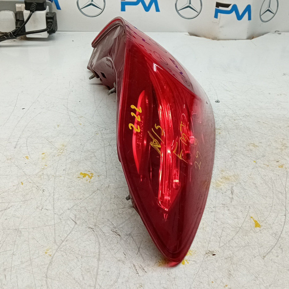 MERCEDES S-CLASS W222 PASSENGER LEFT NS REAR TAIL LIGHT A2229065401 FMT255