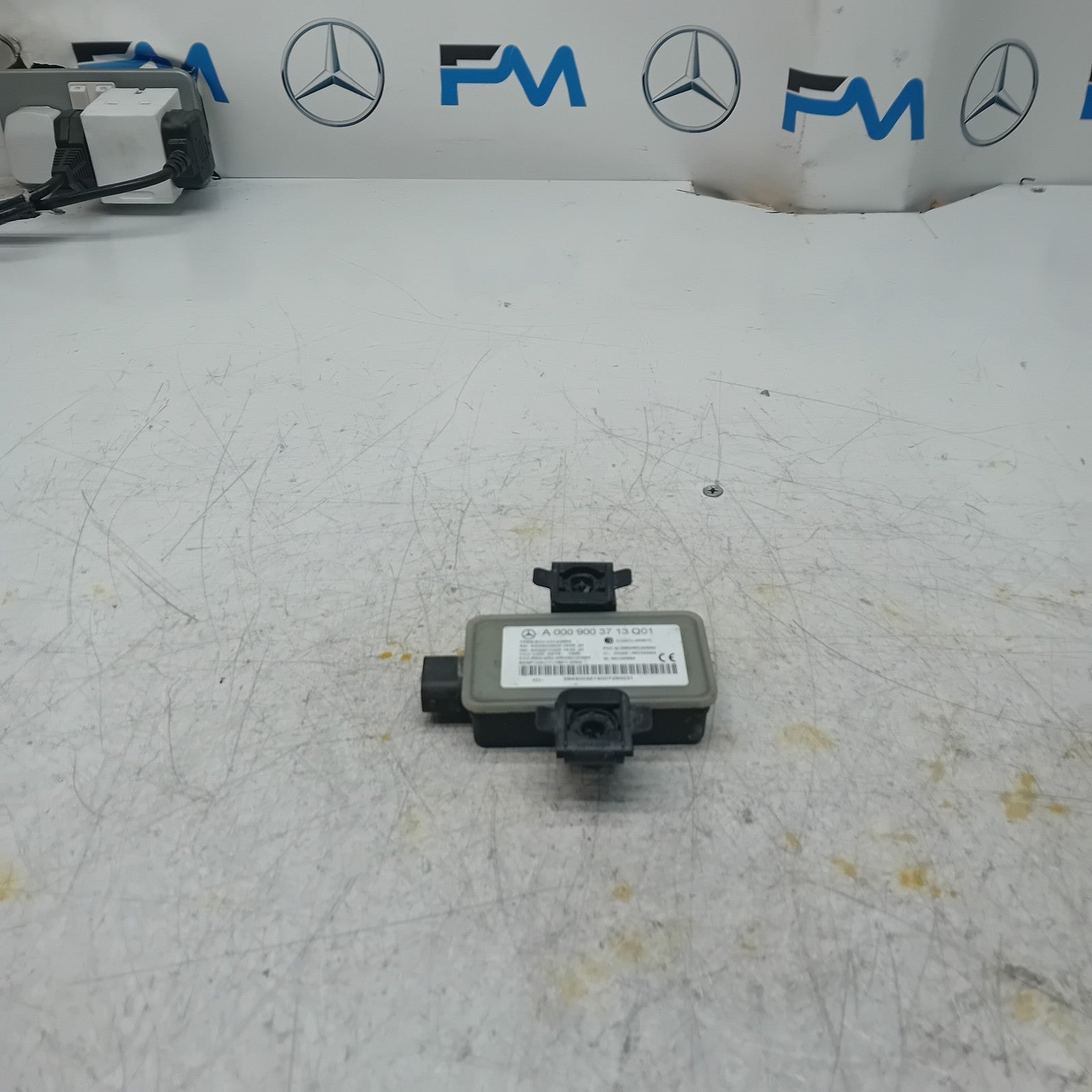 MERCEDES BENZ  E-CLASS W213 TYRE PRESSURE MONITORING SENSOR A0009003713 FM001509