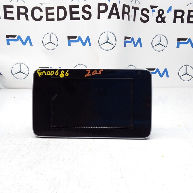 MERCEDES C-CLASS W205 2016 SAT NAV MULTIMEDIA SCREEN A2059004113 FM00686