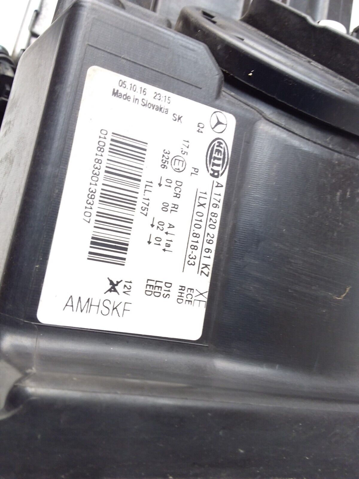 2016 MERCEDES A-CLASS W176 HEADLIGHT PASSENGER NS A1768202961 FMH114 (Damaged)