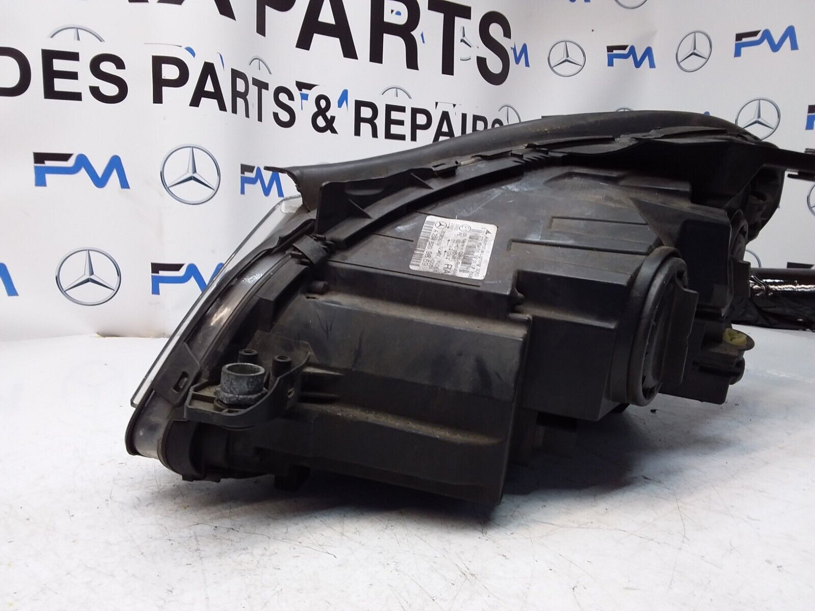 2017 MERCEDES C-CLASS W204 HEADLIGHT DRIVER OS A2048209859 FMH128