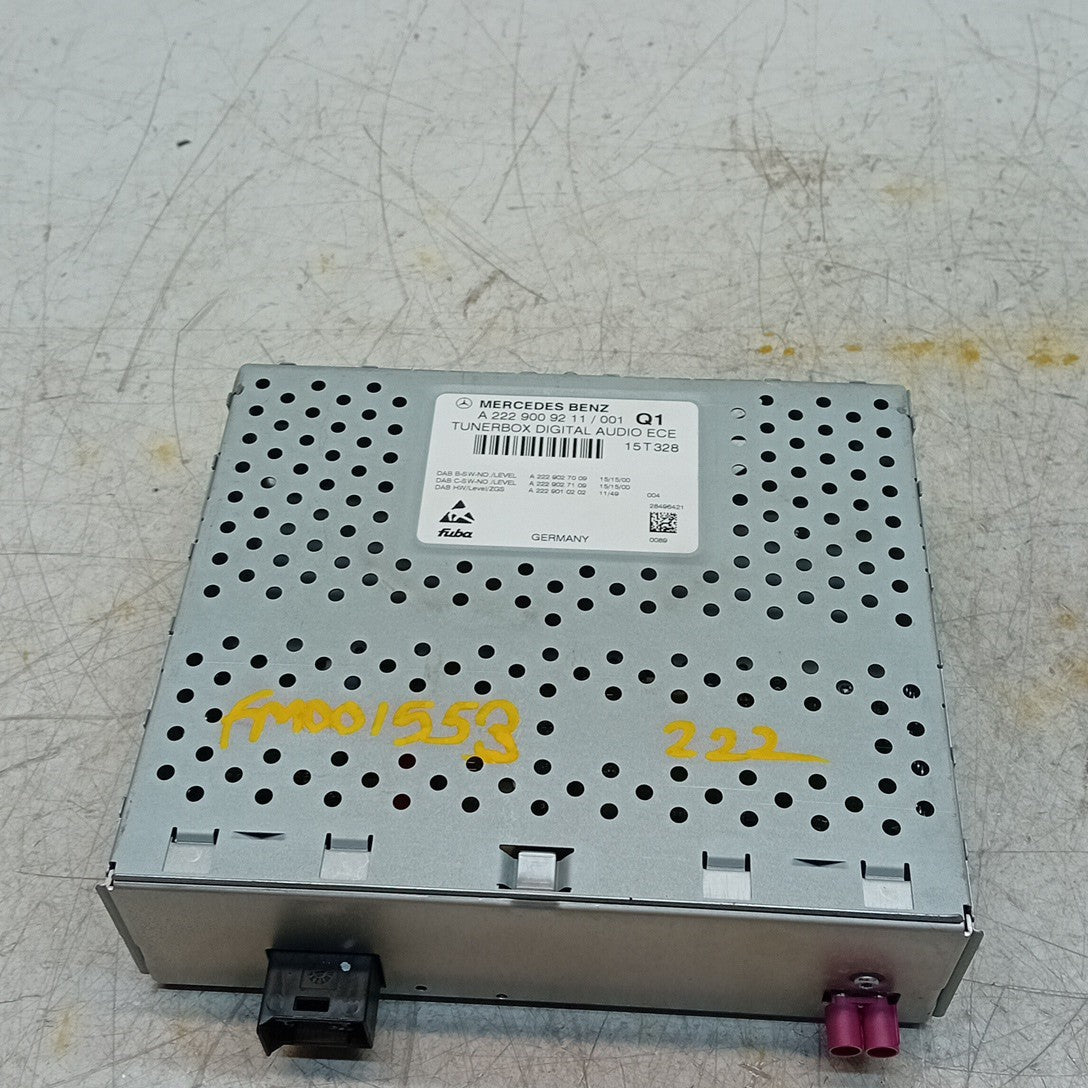 MERCEDES BENZ S-CLASS W222  2014-2021  RADIO TUNER BOX  A2229009211 FM001553