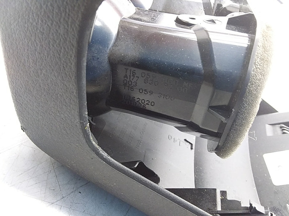 MERCEDES BENZ  A-CLASS W177 REAR CENTRE AIR VENTS  A1778309200 FMR215