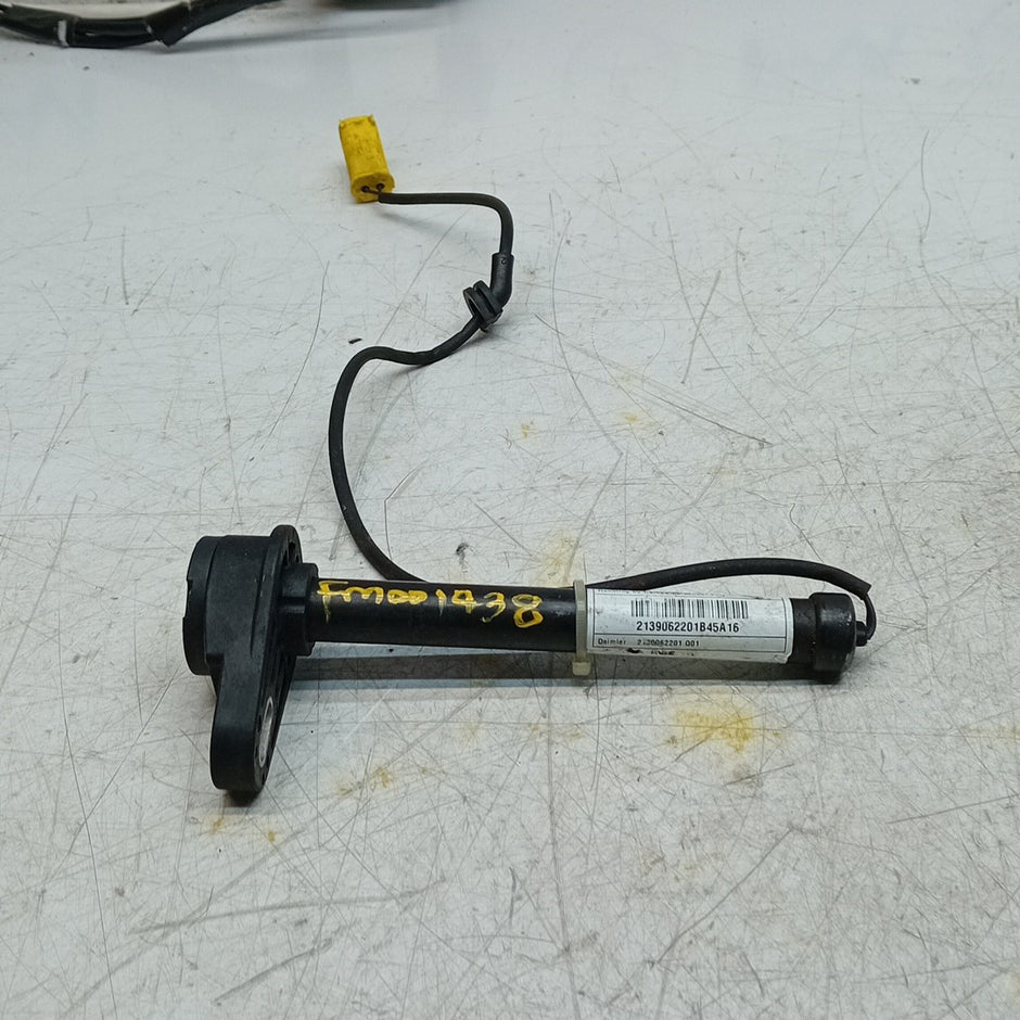 MERCEDES E CLASS W213 BONNET PEDESTRIAN ACTUATOR A2139062201 2017 FM001438