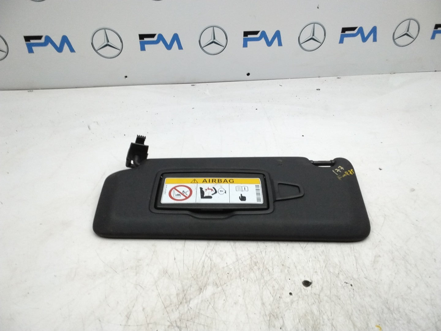 MERCEDES A-CLASS W177 FRONT PASSENGER SIDE SUNVISOR A1778106100 FMR44 (DAMAGED)