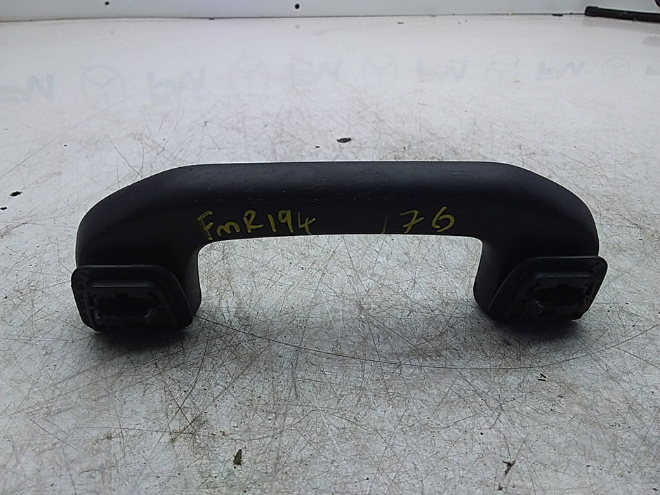 MERCEDES A-CLASS W176 REAR ROOF GRAB HANDLE PASSENGER SIDE  A0998150039 FMR194