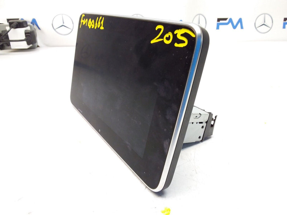 MERCEDES C-CLASS W205 2016 SAT NAV MULTIMEDIA SCREEN A2059002211 FM00661