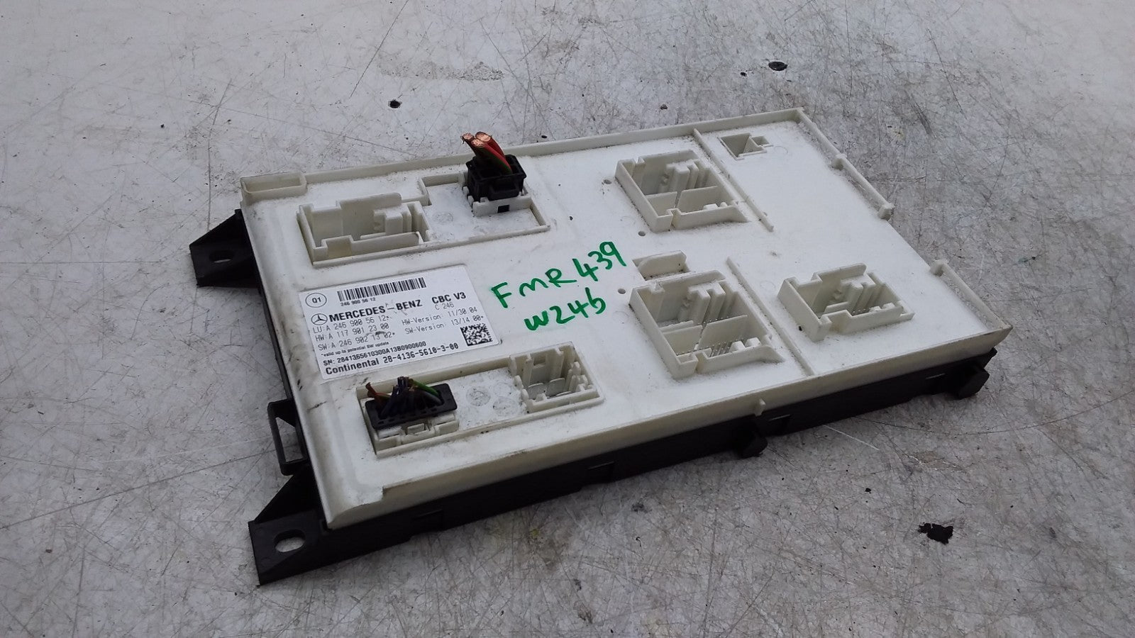 MERCEDES BENZ B-CLASS W246 BCM BODY CONTROL MODULE ECU A2469005612 FMR439