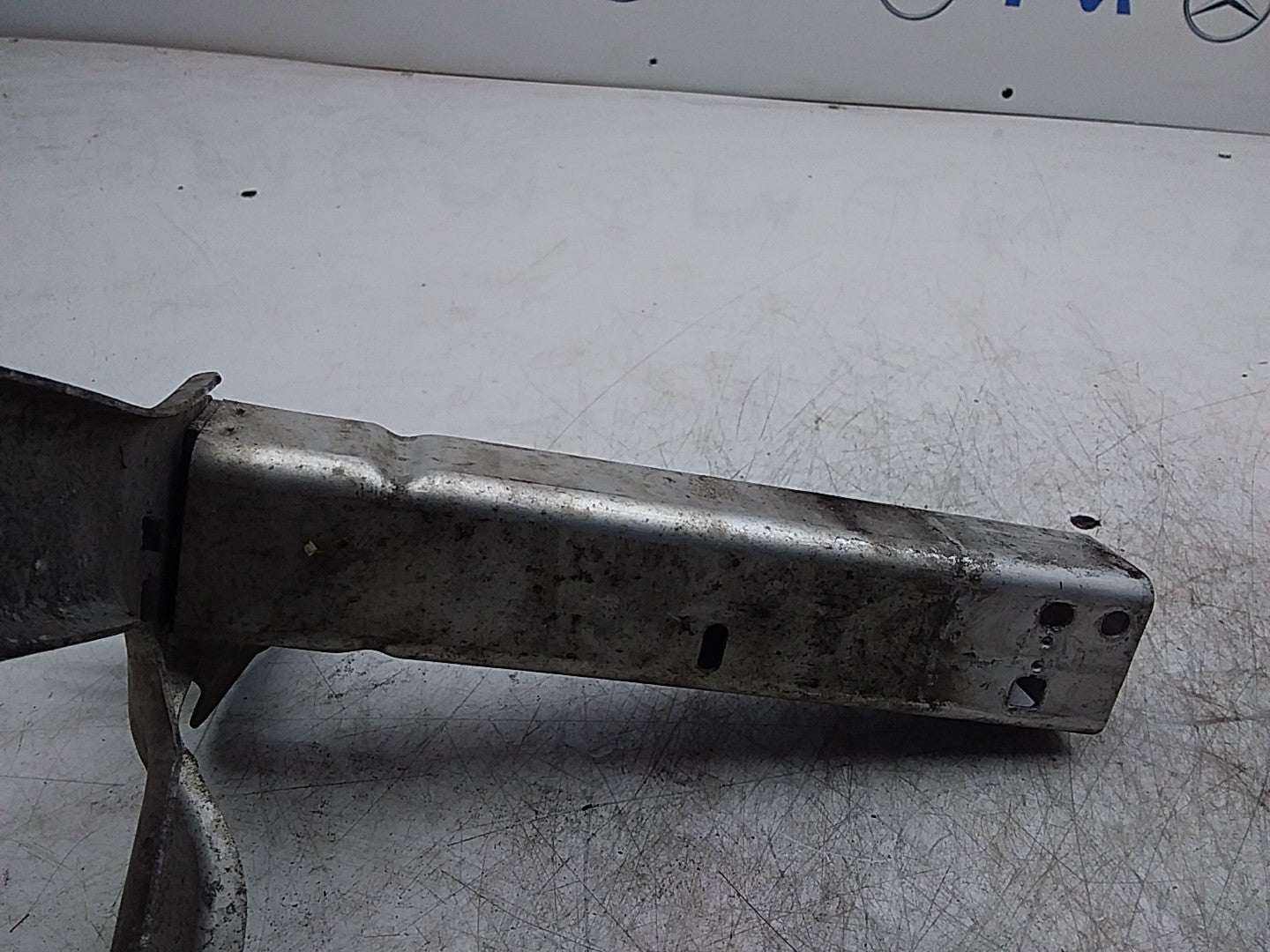 MERCEDES E-CLS W213 FRONT SUBFRAME LOWER EXTENSION A2136200400 FMR246