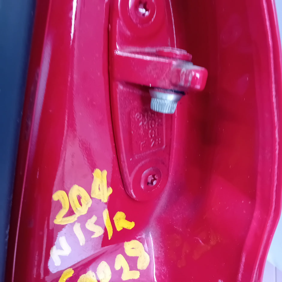 MERCEDES ESTATE C-CLASS W204 PASSENGER REAR DOOR (N/S/R) RED 2008-2014 FMD28