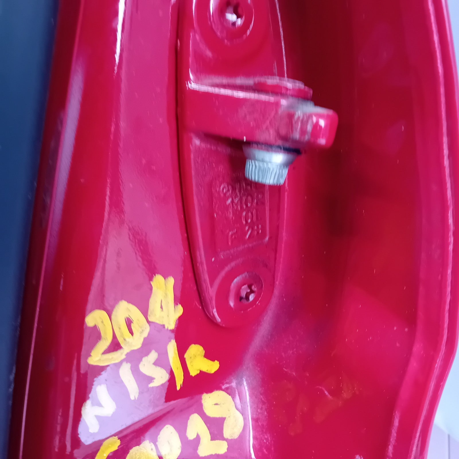 MERCEDES ESTATE C-CLASS W204 PASSENGER REAR DOOR (N/S/R) RED 2008-2014 FMD28