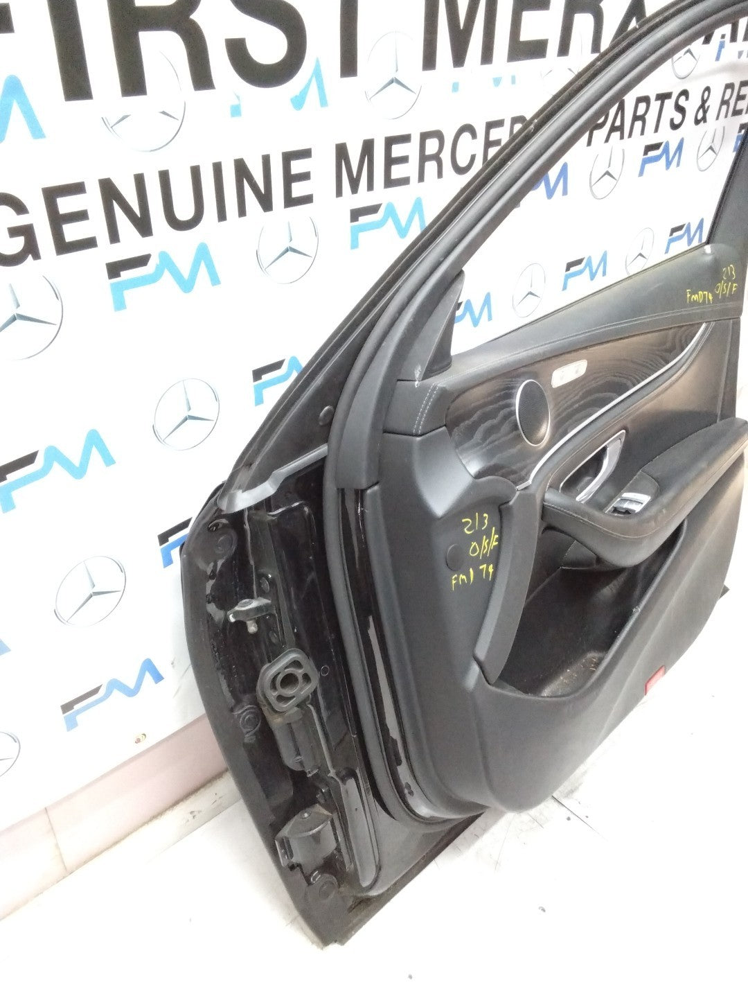 MERCEDES BENZ E-CLASS W213 DRIVER SIDE FRONT DOOR O/S/F COMPLETE BLACK FMD74