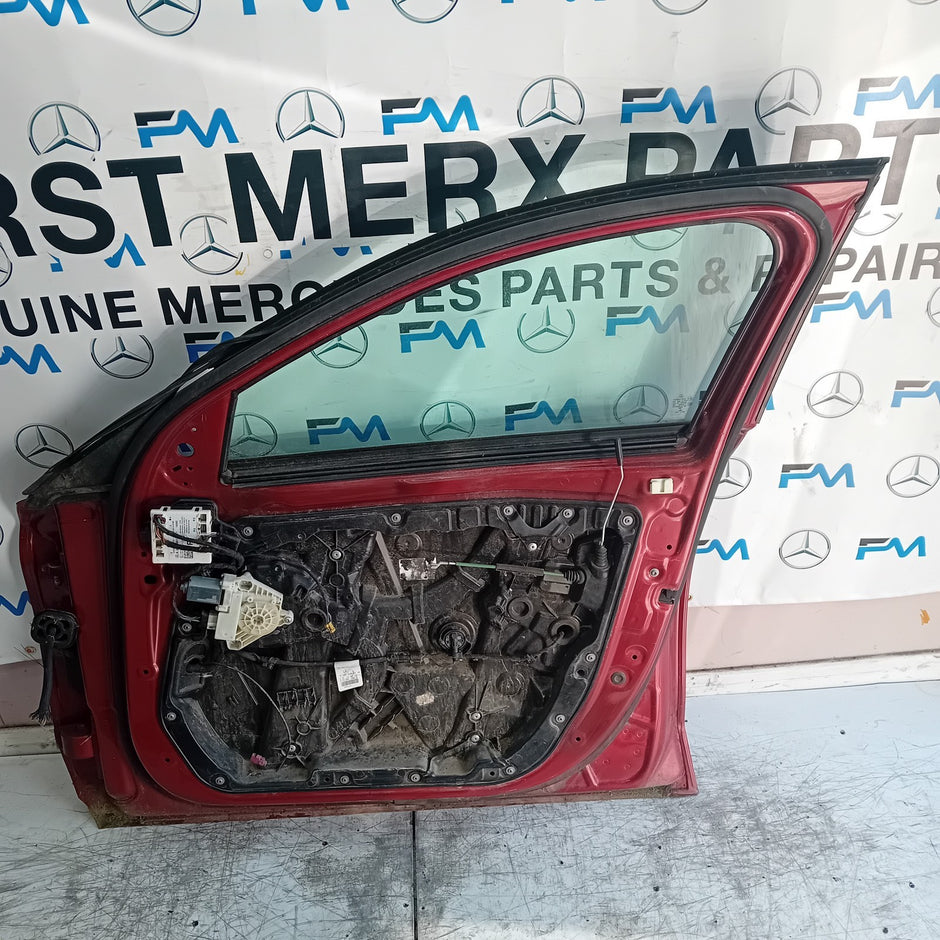 MERCEDES C-CLASS W205 DRIVER FRONT DOOR OSF 2014 RED  FMD508